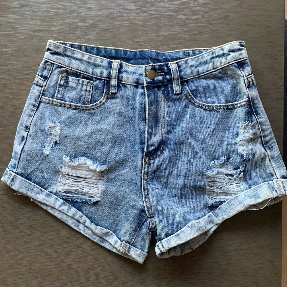 Ripped Hem Denim Shorts-SHEIN